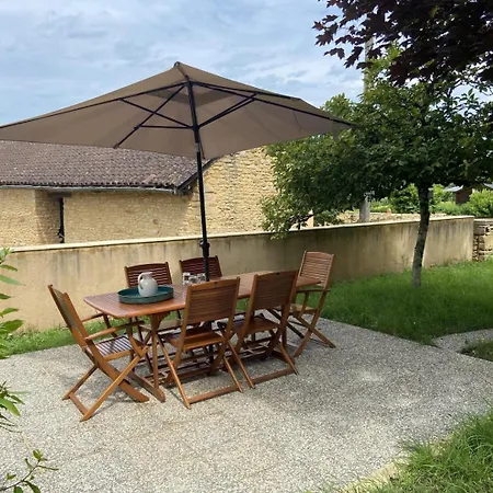 Holiday home Le Cedre Bleu